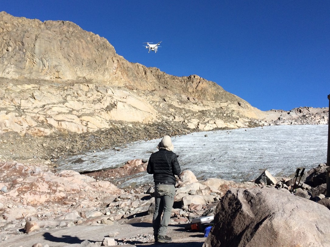 Sobrevuelo con dron en el nevado Santa Isabel  2018(derecha)