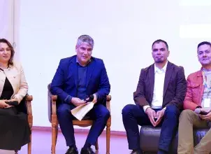 En alianza con la cooperación alemana (PTB) y el Ministerio de Comercio, Industria y Turismo, el Ideam lanzó una herramienta técnica que orienta el manejo responsable de estos residuos en laboratorios.