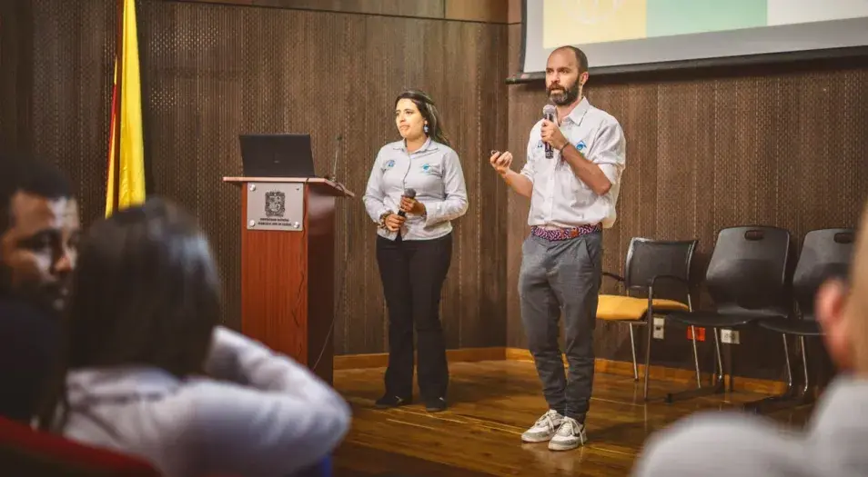 El lanzamiento conjunto se realizó en el marco del Segundo Seminario Nacional de Cambio Global, realizado los días 30 y 31 de julio en la Universidad Distrital Francisco José de Caldas
