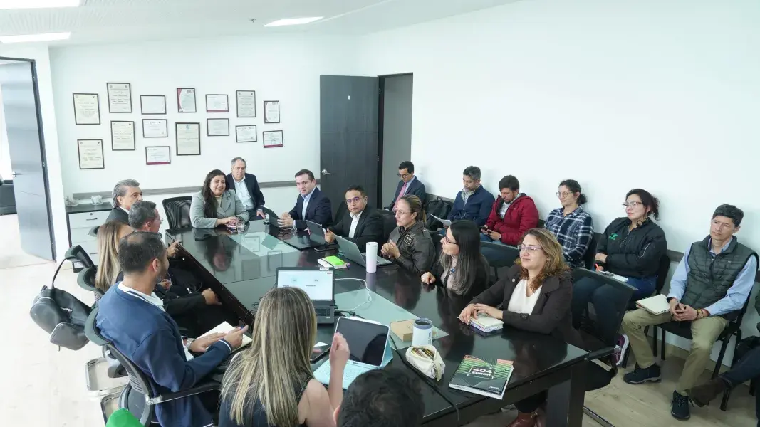 Ideam fortalece la articulación interinstitucional con la RAP Gran Santander, CORPONOR y ANLA