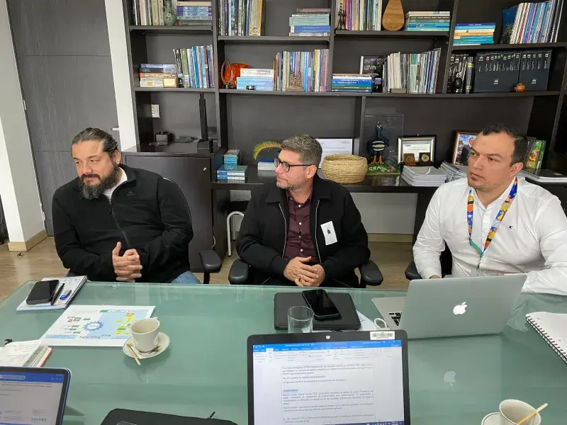 Gobernación del Valle del Cauca e Ideam fortalecen trabajo conjunto en gestión ambiental