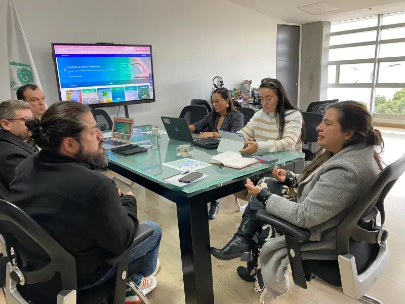 Gobernación del Valle del Cauca e Ideam fortalecen trabajo conjunto en gestión ambiental