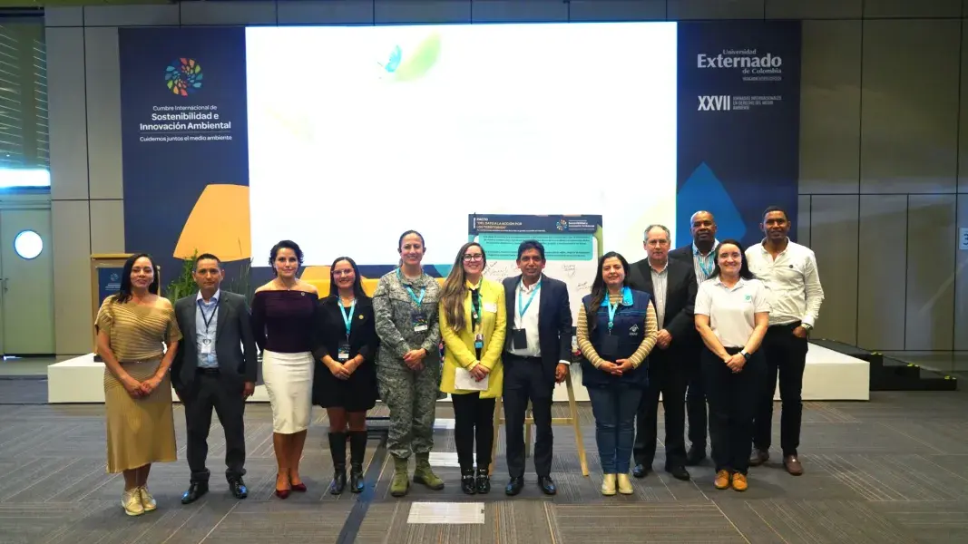 Ideam y ASOCARS firman Memorando de Entendimiento