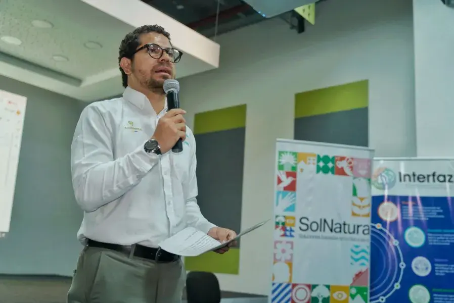 Durante la jornada, el subdirector de Ecosistemas e Información Ambiental del Ideam, Raymond Jiménez, destacó la relevancia de este proceso para el fortalecimiento institucional y la gestión de la información forestal en el país.